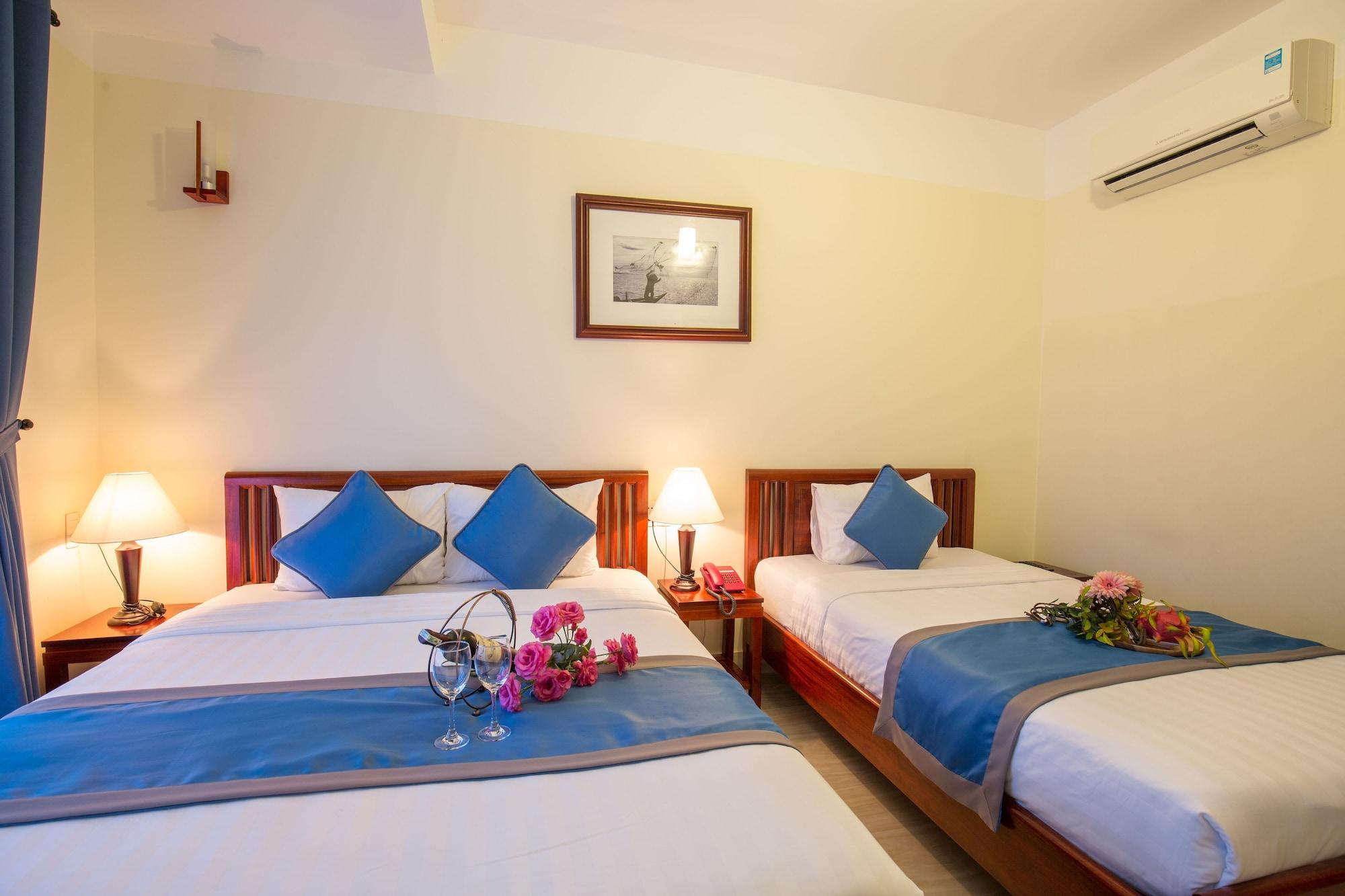 Prince Hotel Хойан Экстерьер фото